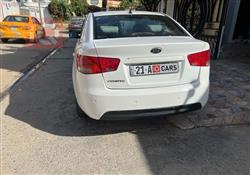 كيا سيراتو